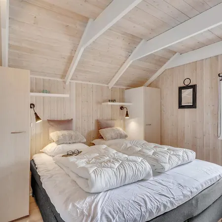 Gudmundine - 350m To The Fjord By Interhome Feriehus